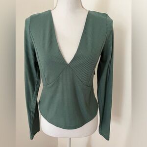 Willow & Root top